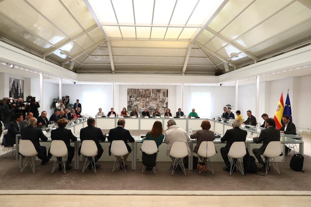 La PAH Y Pedro Sánchez